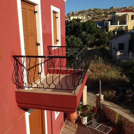 Traditional House Livanios Apartment Chalki Town