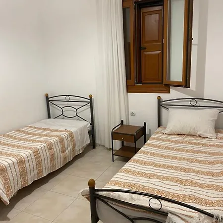 Apartment Traditional House Livanios